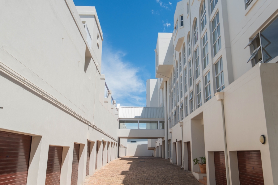 2 Bedroom Property for Sale in Summerstrand Eastern Cape